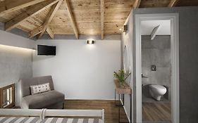 Morfeas Hotel